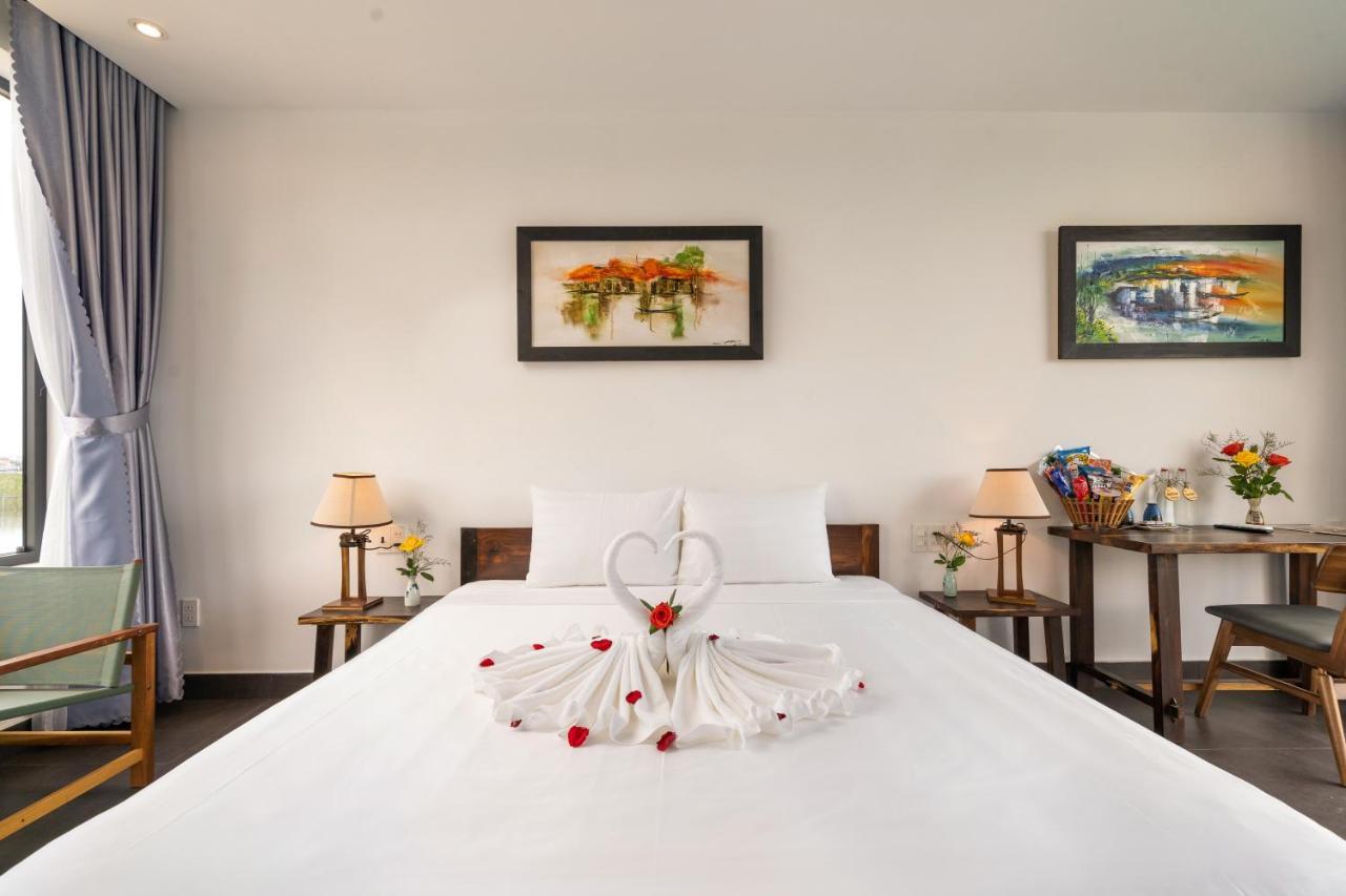 The Boathouse Riverside Homestay Hoi An Bagian luar foto