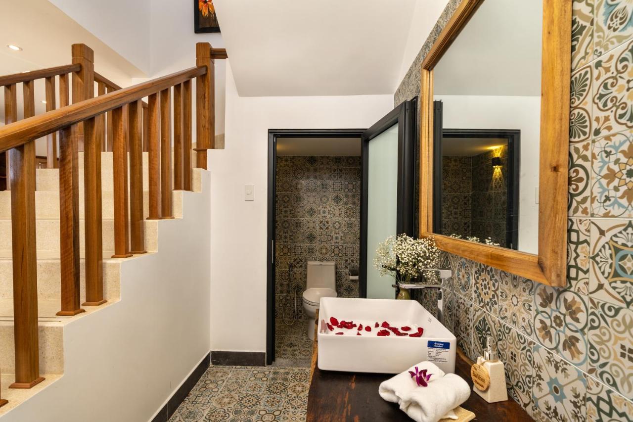 The Boathouse Riverside Homestay Hoi An Bagian luar foto