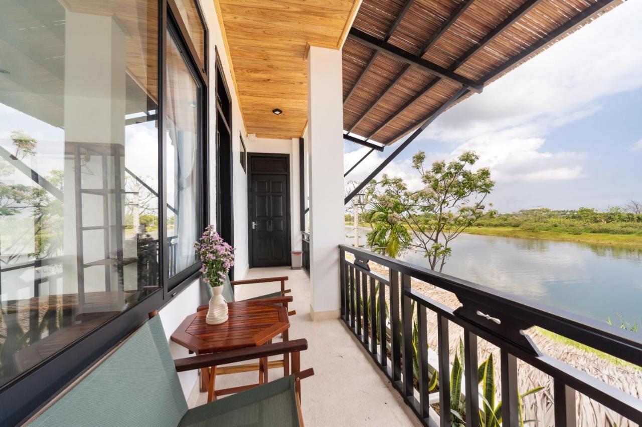 The Boathouse Riverside Homestay Hoi An Bagian luar foto