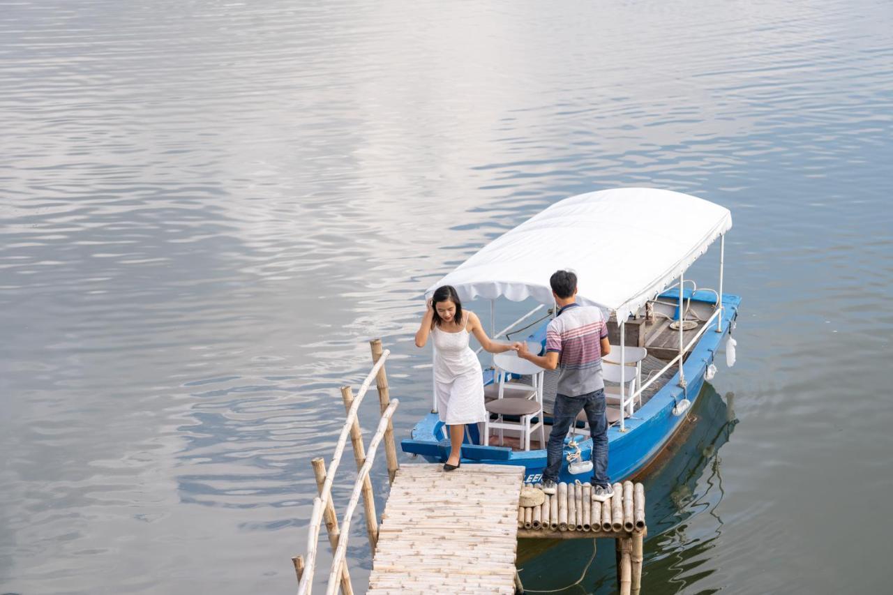 The Boathouse Riverside Homestay Hoi An Bagian luar foto